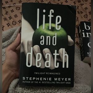 Life and Death Book by Stephenie Meyer
